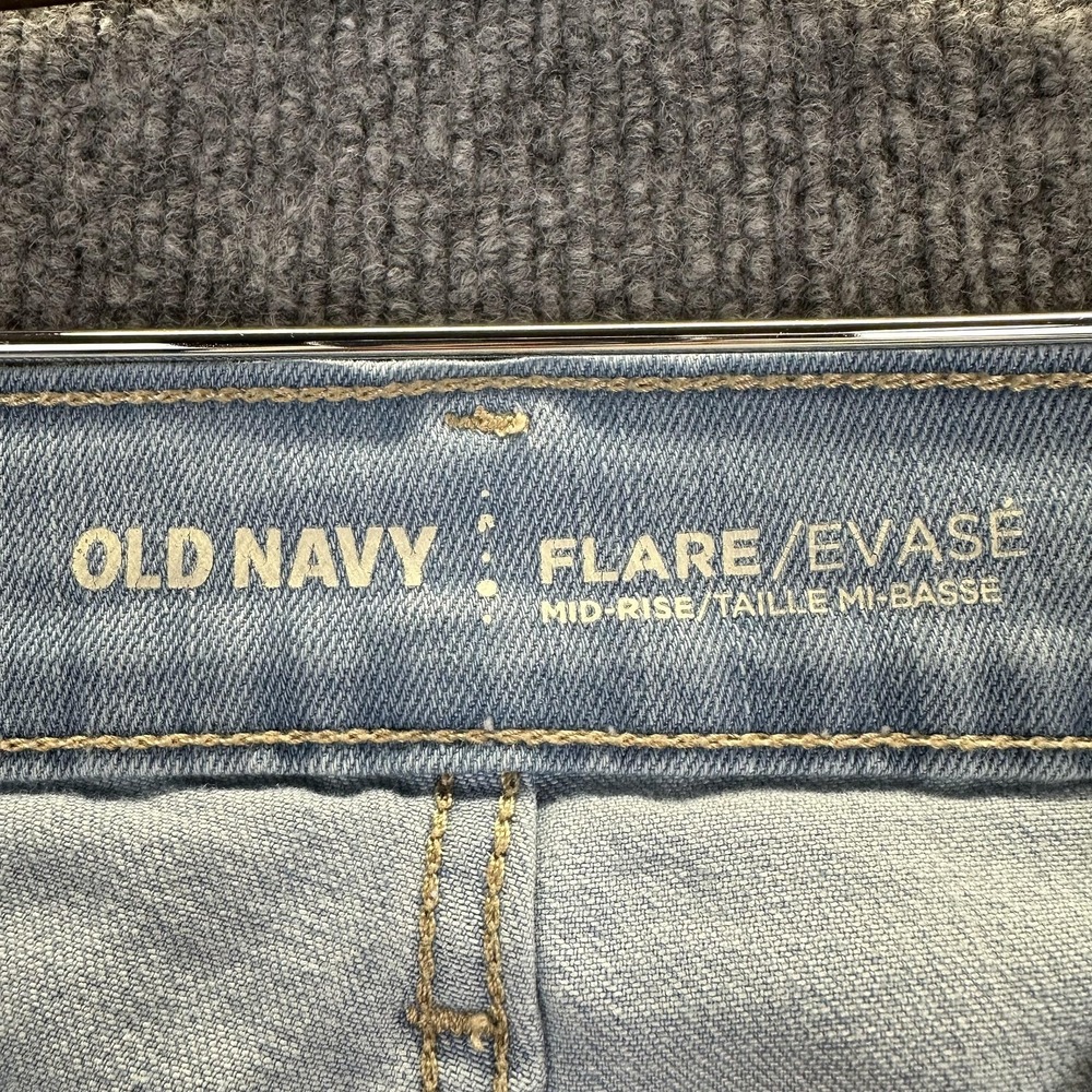 Old Navy Jeans Womens 16 Regular Light Wash Flare Crop Mid Rise Stretch Denim - Picture 11 of 14